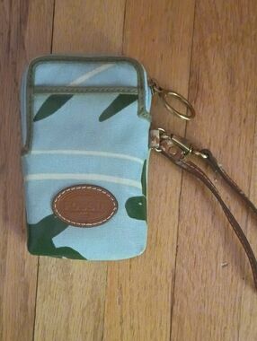 Fossil Wristlet